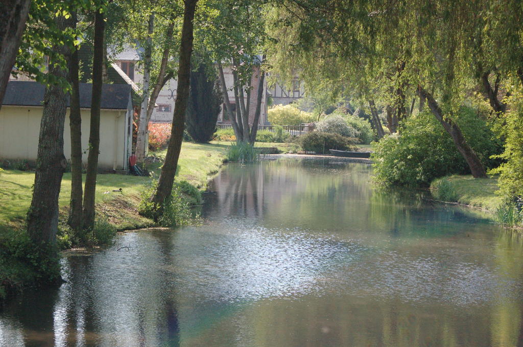 La Croix-Saint-Leufroy La Chaiserie المظهر الخارجي الصورة